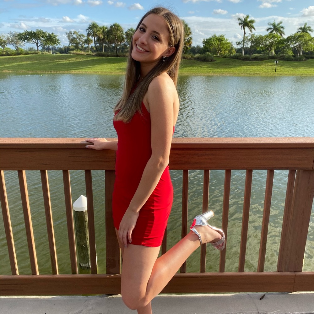 Meet your Posher, Rachel